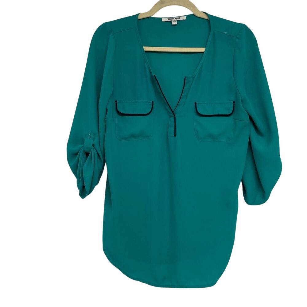 Daniel Rainn Turquoise Blue Roll Tab Sleeve Blouse Womens S 3/4 Sleeve V Neck